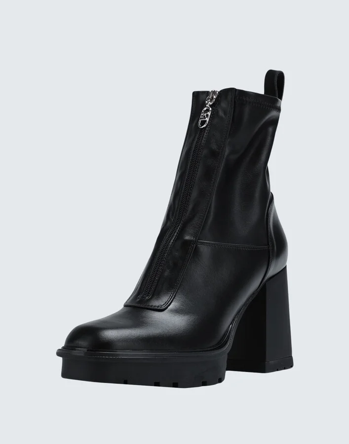 Karl Lagerfeld Voyage Vi Ankle Zip Boot Woman Ankle boots - Image 4