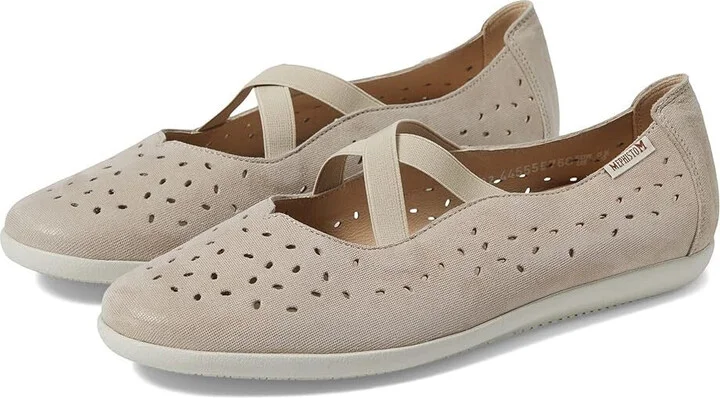 Karla Perf Flats Women's US 9.5 Taupe Leather Criss-Cross Strap ZPO3056