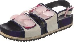 Kat Maconie - Image 2