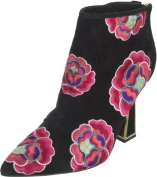 Kat Maconie - Image 2