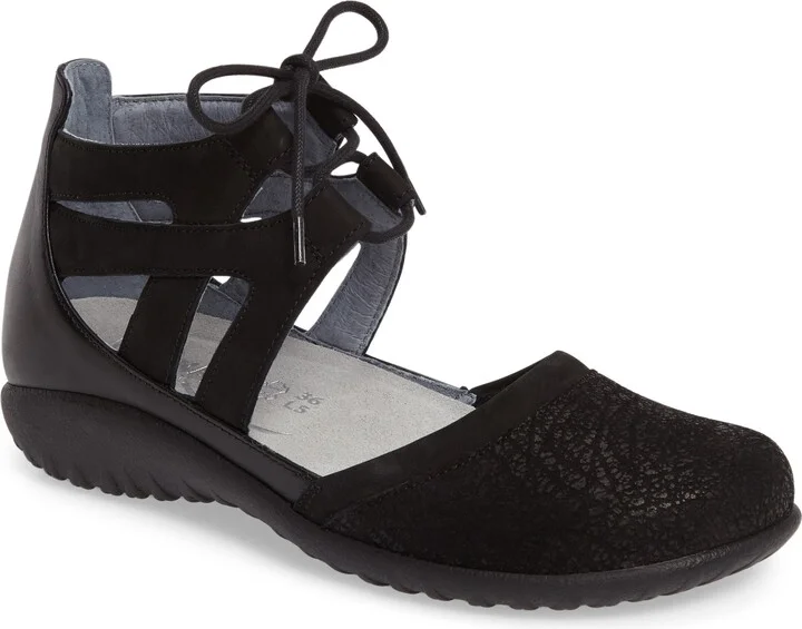 Kata Lace-Up Sandal