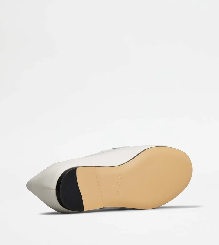 Kate Loafers in Leather - Image 4