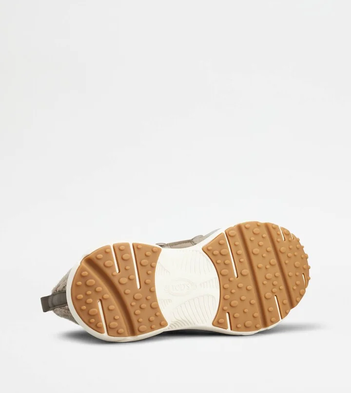 Kate Slip-on Sneakers in Fabric - Image 4
