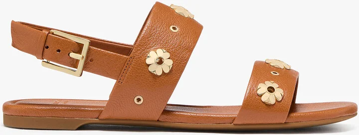 Saddle
