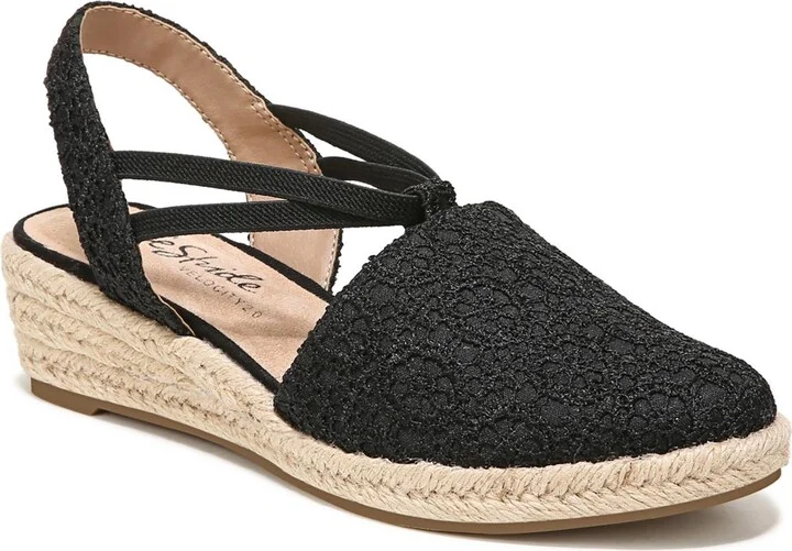 Katrina 2 Womens Textured Round Toe Wedge Heels