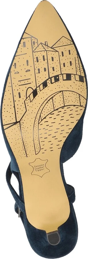 Kayce Pointed Toe Pump - Image 5