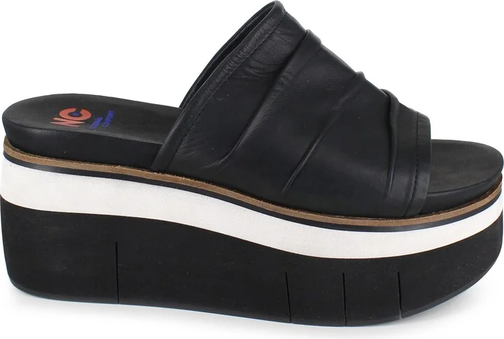 Kayci Scrunched Platform Slide Sandal - Image 3