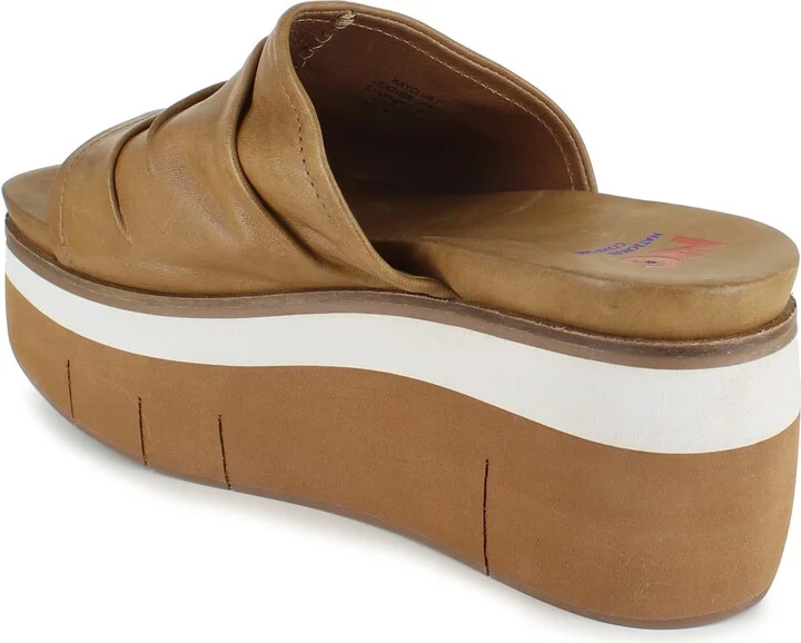 Kayci Scrunched Platform Slide Sandal - Image 8