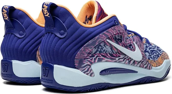 KD 15 "Napheesa Collier" sneakers - Image 3