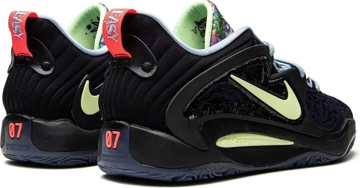 KD 15 "New Beginnings" sneakers - Image 3