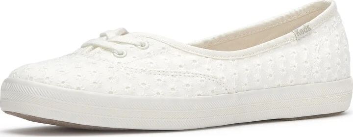 Snow White Eyelet