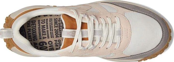 KEEN KS86 Lea Women's Climbing Shoes KEEN Maple/Cameo Rose : 6 B - Medium, Leather/Suede - Image 2