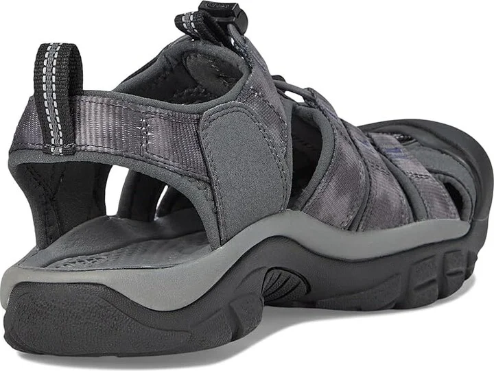 KEEN Newport H2 Men's Sandals Magnet/Chevron : 9.5 D - Medium, Textile - Image 4