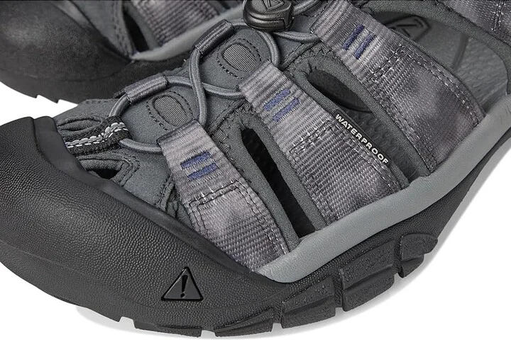 KEEN Newport H2 Men's Sandals Magnet/Chevron : 9.5 D - Medium, Textile - Image 7
