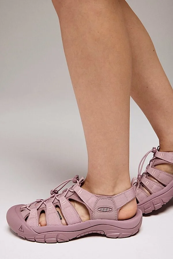 Keen Newport Monochrome H2 Sandals - Image 3