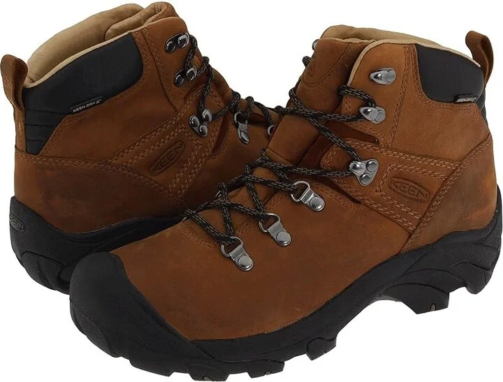 KEEN Pyrenees Men's Boots Syrup : 7 D - Medium, Leather