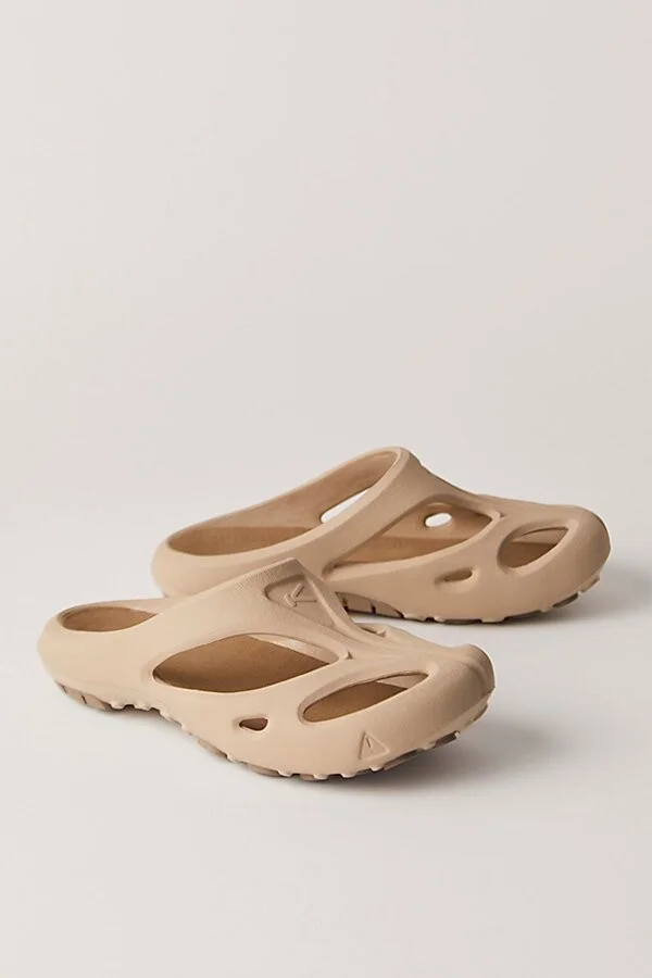 KEEN Shanti Clogs - Image 2