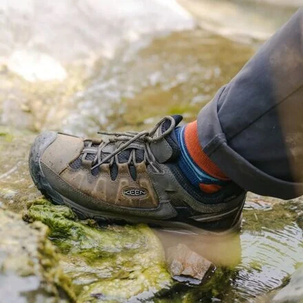 KEEN Targhee III Waterproof Leather Hiking Shoe - Men's - Image 6