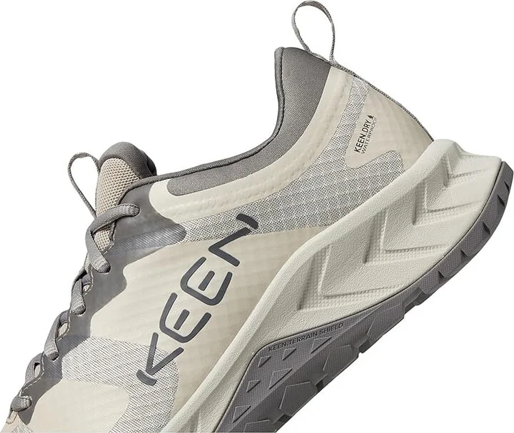 KEEN Versacore Breathable Comfortable Waterproof Men's Climbing Shoes Silver Lining/Scarlet Ibis : 8 D - Medium, Rubber - Image 4