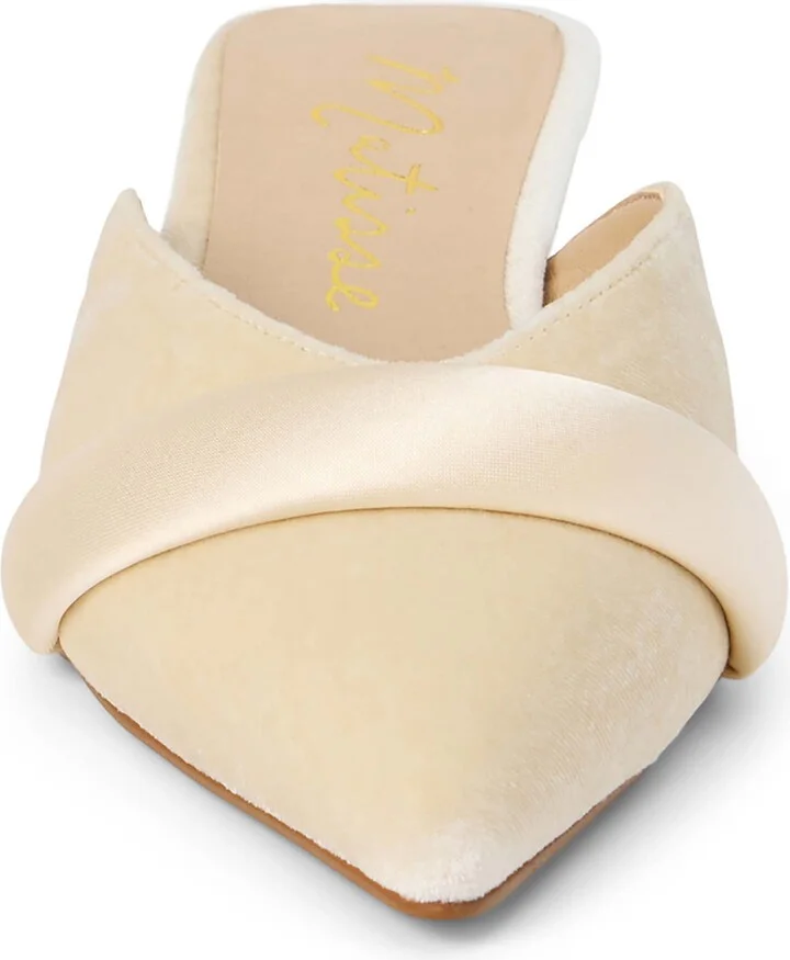 Kellan Pointed Toe Mule - Image 4