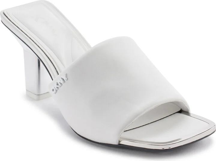Kelley Sandal