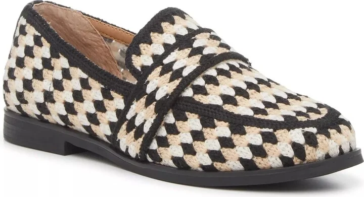 Kelly & Katie Bala Loafer