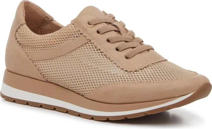 Kelly & Katie Danni Jogger Sneaker