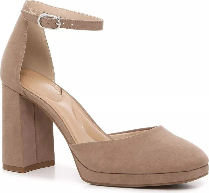 Kelly & Katie Elmonie Pump