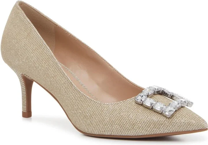 Kelly & Katie Raisa Pump