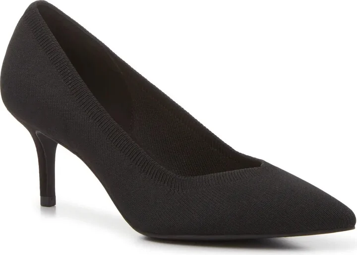 Kelly & Katie Resina Pump