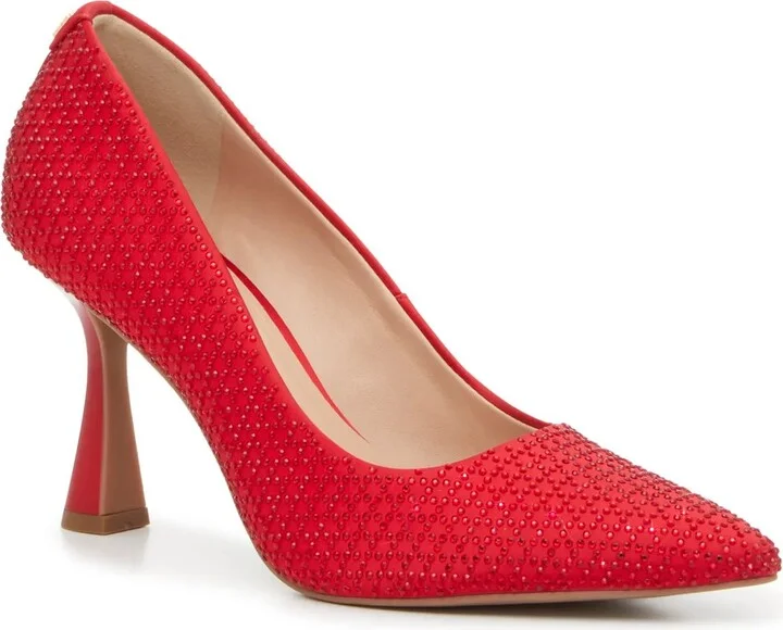 Kelly & Katie Sudie Pump