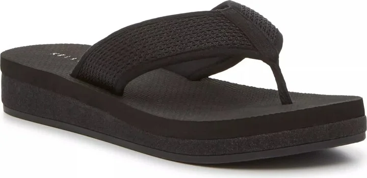 Kelly & Katie Vonvie Sandal