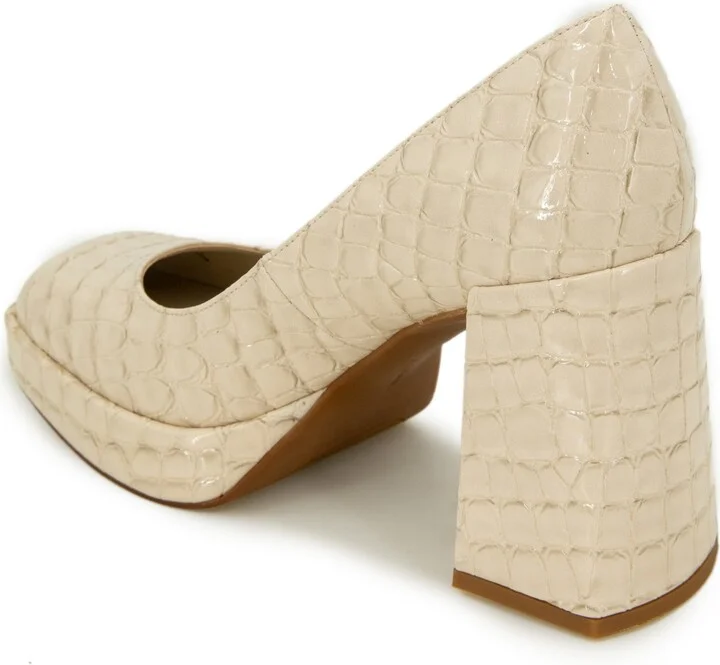Kenneth Cole New York Women's Bri Platform Pumps - Image 6