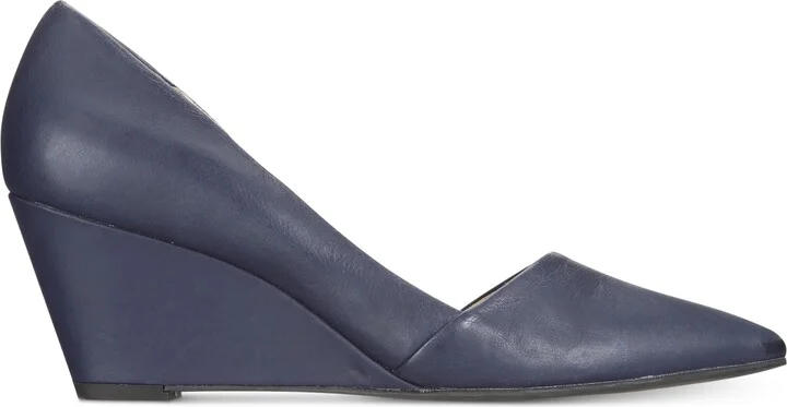 Kenneth Cole New York Women's Ellis Wedge Pumps - Image 11