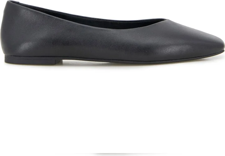 Kenneth Cole New York Women's Johanna Square Toe Ballet Flats - Image 6