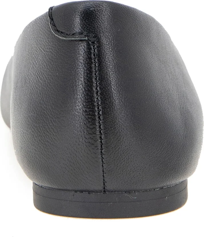 Kenneth Cole New York Women's Johanna Square Toe Ballet Flats - Image 7