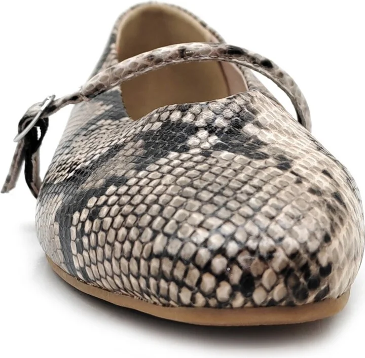 Kenneth Cole New York Women's Magnolia Mary Jane Ballet Flat - Image 6