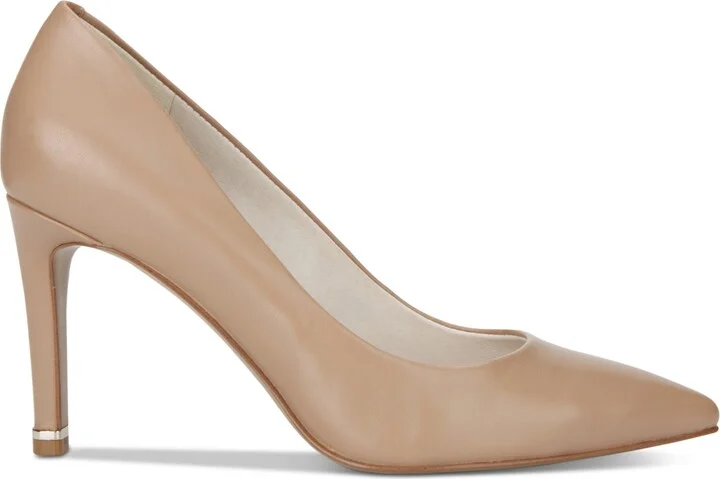 Kenneth Cole New York Women's Riley 85 Pumps - Image 4