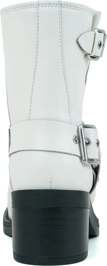 Kenneth Cole New York Women's Stride Block Heel Bootie - Image 8