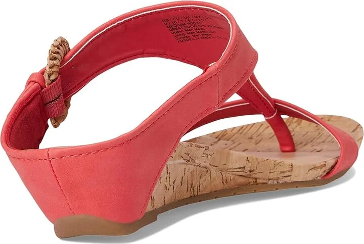 Kenneth Cole Reaction Great Buckle Women's Wedge Shoes Geranium : 11 M, Suede - Image 4