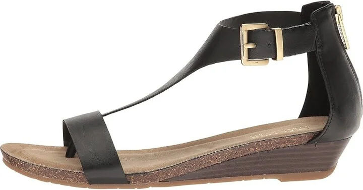 Kenneth Cole Reaction Great Gal Women's Sandals Black : 5 M, Synthetic - Image 7