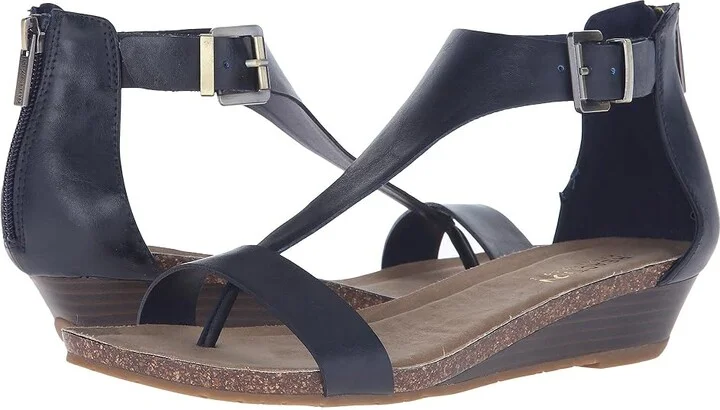 Kenneth Cole Reaction Great Gal Women's Sandals Navy : 5 M, Synthetic