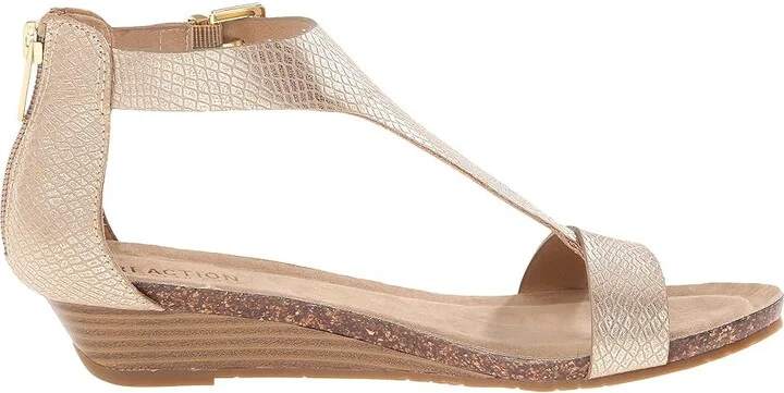 Kenneth Cole Reaction Great Gal Women's Sandals Soft Gold : 5 M, Synthetic - Image 8