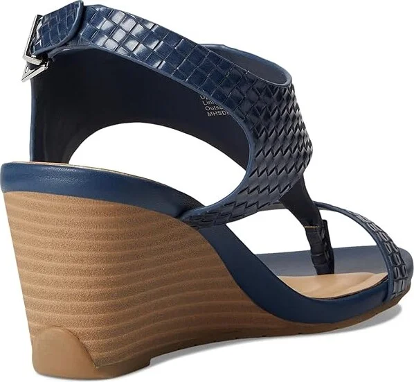 Kenneth Cole Reaction Greatly Thong Women's Shoes Navy Woven : 11 M, Synthetic - Image 4