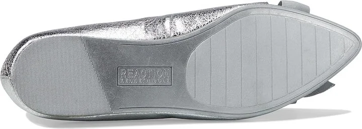 Kenneth Cole Reaction Lily Bow Women's Shoes Silver Metallic : 5.5 M, Satin - Image 3
