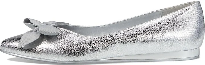 Kenneth Cole Reaction Lily Bow Women's Shoes Silver Metallic : 5.5 M, Satin - Image 5