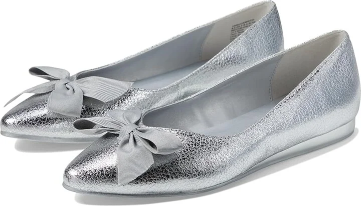 Kenneth Cole Reaction Lily Bow Women's Shoes Silver Metallic : 5.5 M, Satin