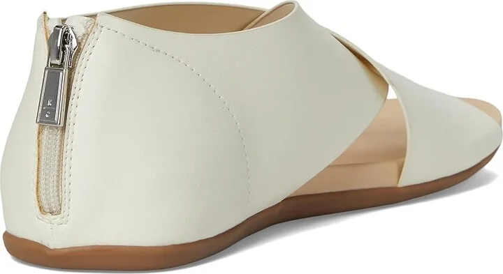 Kenneth Cole Reaction Selena Women's Sandals Porcelain Stretch : 9 M, Faux Leather - Image 4