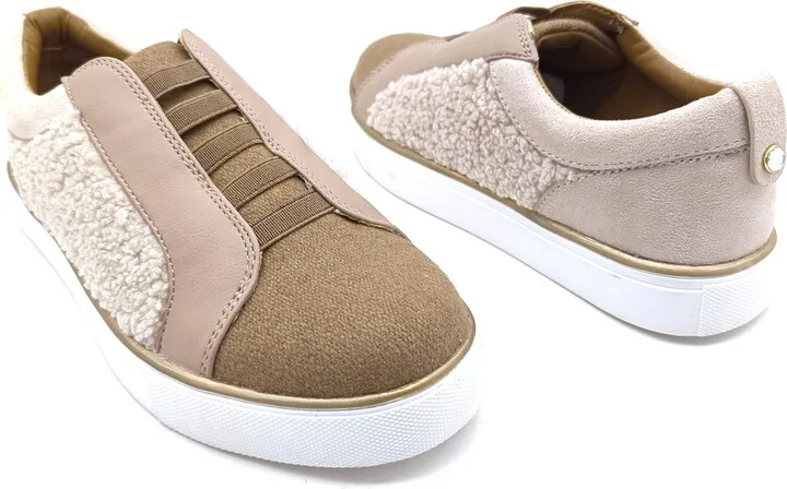 Kenneth Cole Reaction Women's Bonnie Cozy Slip On Sneakers - Image 11