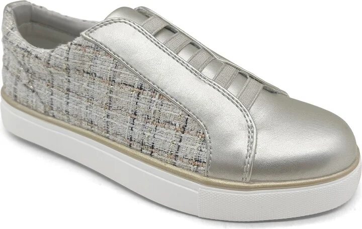 Kenneth Cole Reaction Women's Bonnie Round Toe Sneakers
